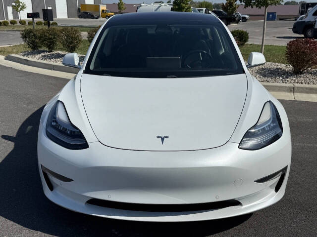 tesla model 3 2018 5YJ3E1EA2JF023109 image tesla model 3 2018 5YJ3E1EA2JF023109 image
